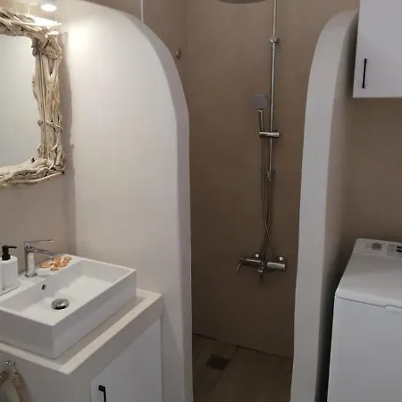 Naxian Purity Semesterbostad *