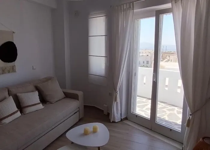 Naxian Purity Feriehus